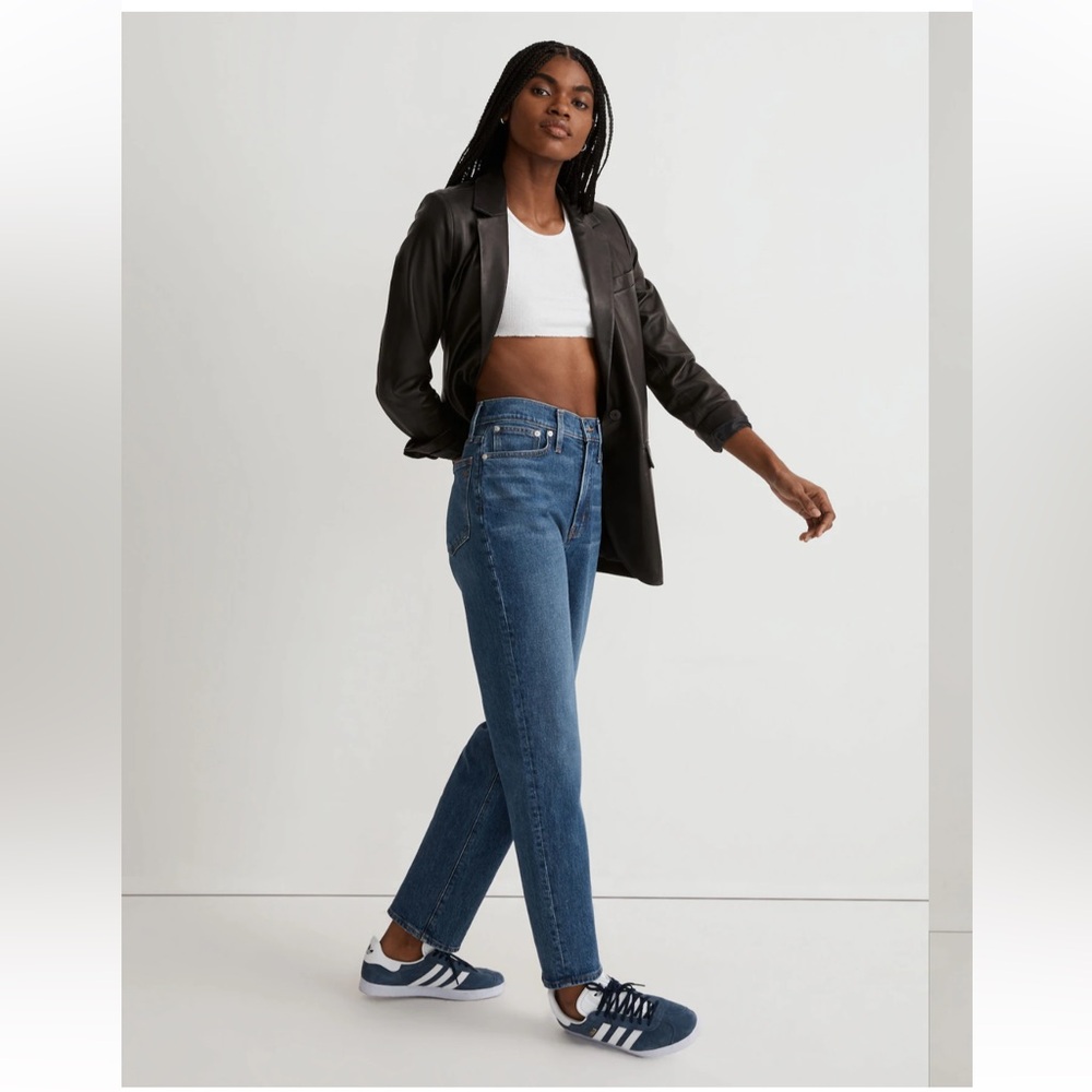 Madewell Women's Perfect Vintage Straight Jean in Mayfield Wash - Picture 2 of 9